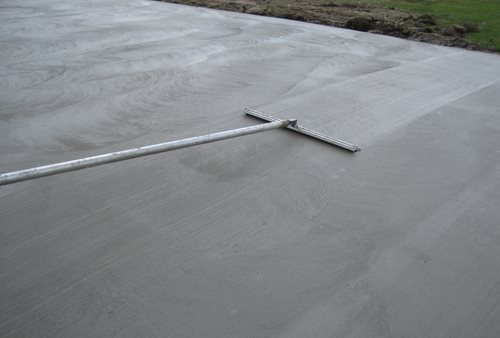 roller compacted concrete broom finish