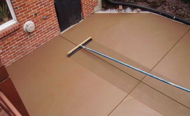 Broom Finished Concrete
Site
Solomon Colors
