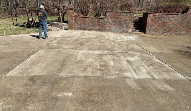 Colored Broom Finished Concrete, Mistakes
Site
Solomon Colors
